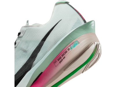 Women's Nike Vaporfly 4 - Carbon Plated Race Day Shoes