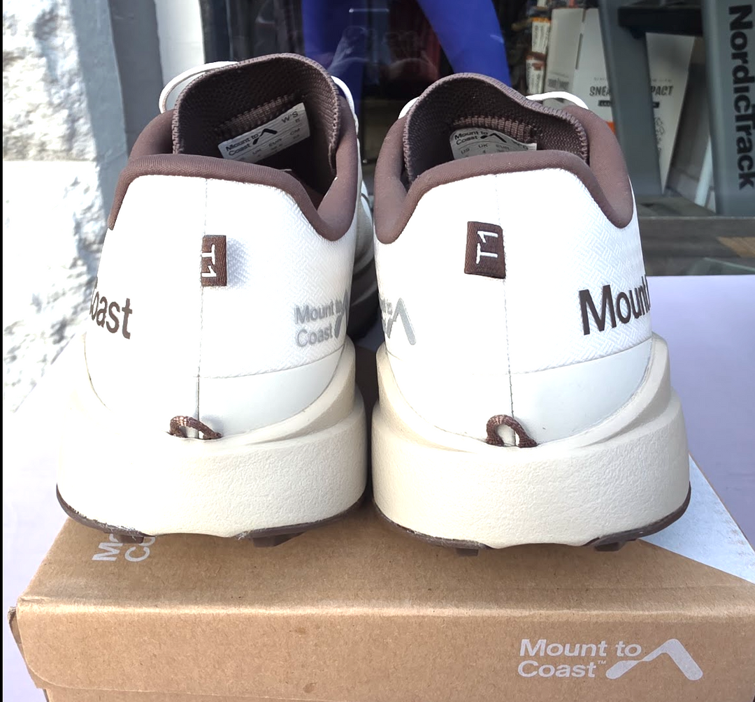 Women's Mount to Coast T1 - Size 6 - Resale