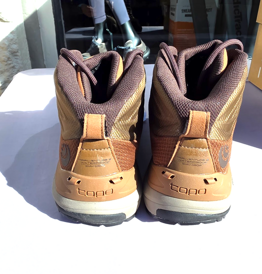 Men's Topo Athletic Trailventure - Size 9 - Resale