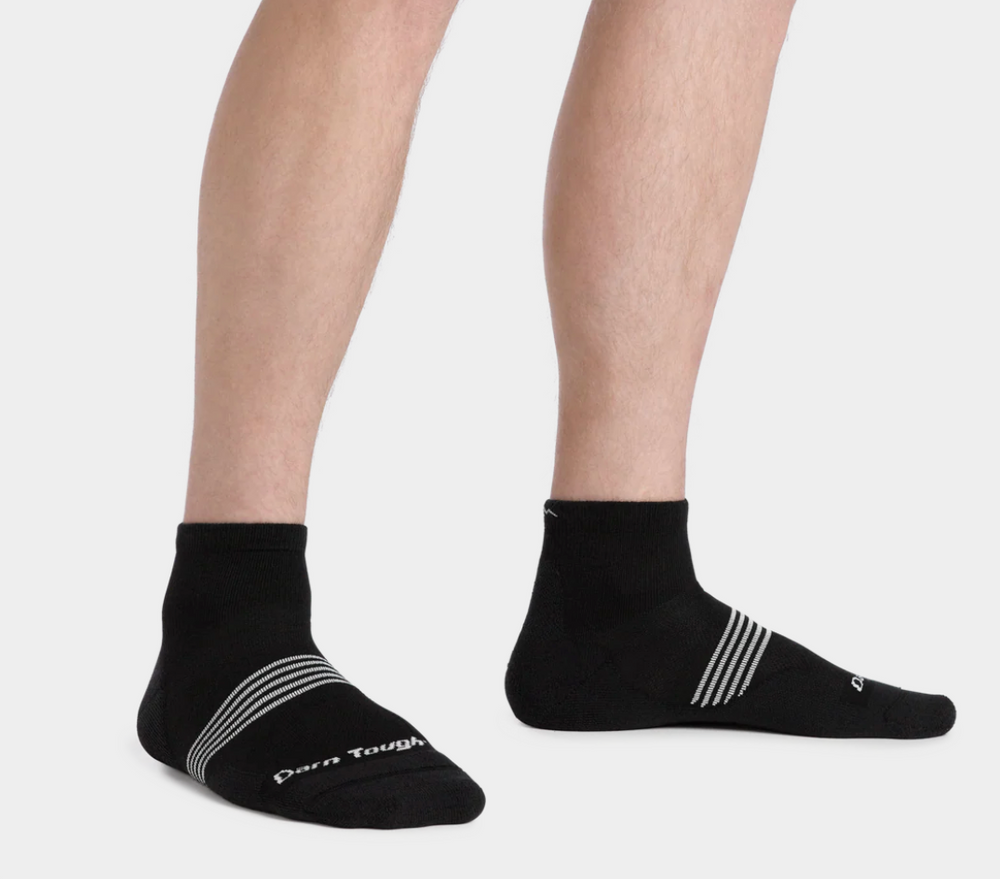 Men's Darn Tough Element Quarter Lightweight Running Socks