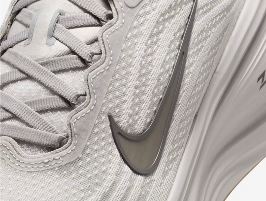 Men's Nike Vomero Plus