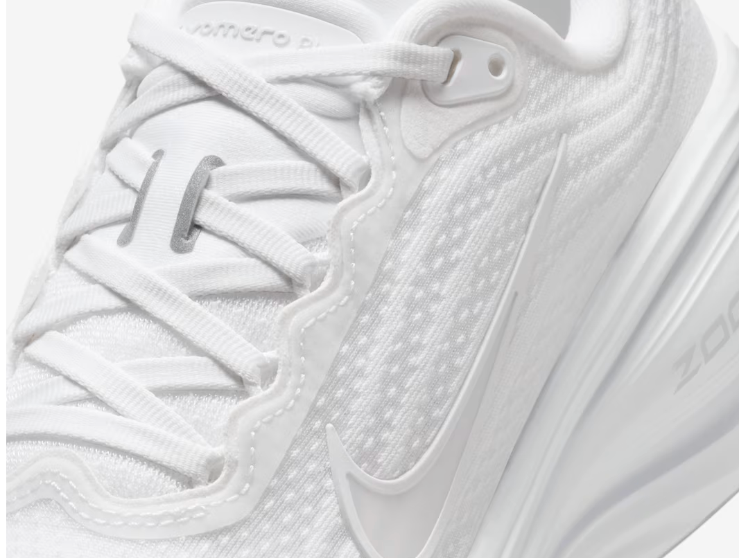 Women's Nike Vomero Plus