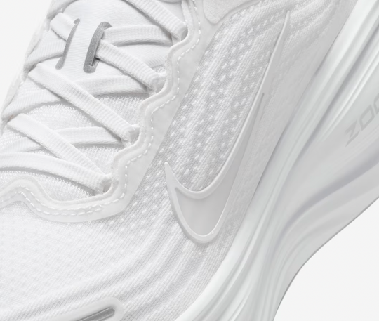 Women's Nike Vomero Plus