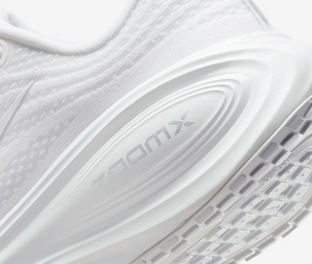 Women's Nike Vomero Plus