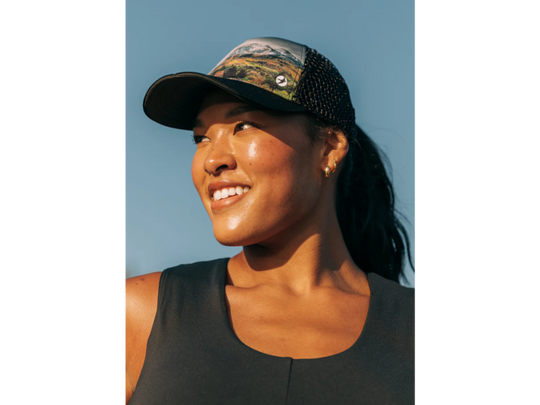 Oiselle Runner Trucker Trail Running Hat – 7000 Feet Running