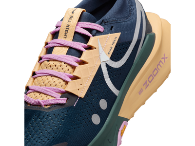 Women's Nike Zegama 2 High Cushion Trail Runner