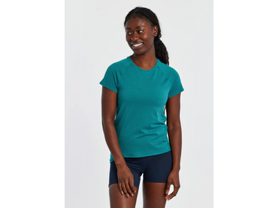 Women's Oiselle Flyout Short Sleeve - Running Shirt | Oiselle | Running Shirt