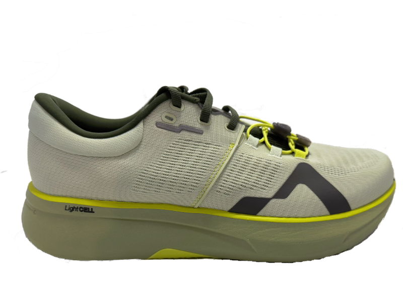 Women's Mount to Coast R1 - Durable Running Shoe