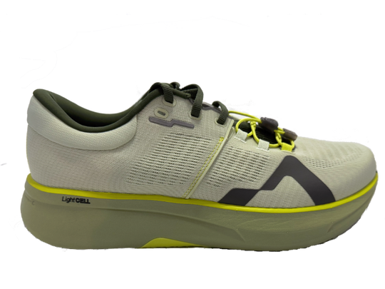 Women's Mount to Coast R1 - Durable Running Shoe