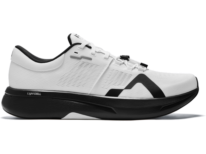Men's Mount to Coast R1 - Durable Running Shoe