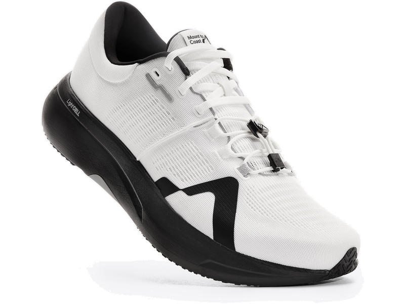 Men's Mount to Coast R1 - Durable Running Shoe